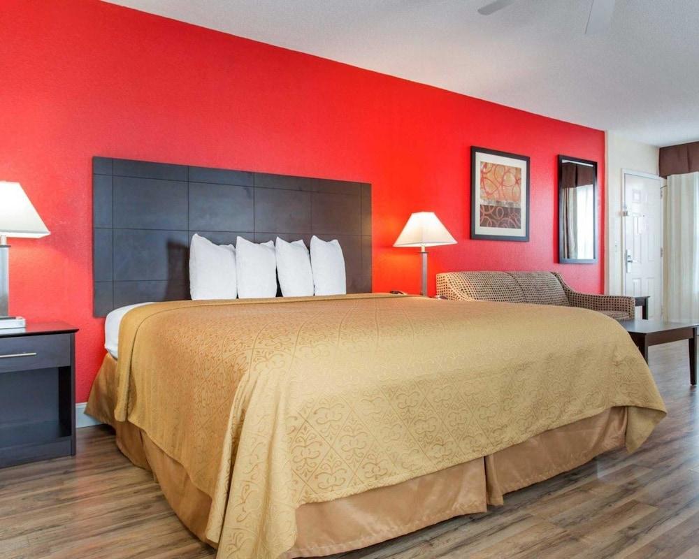 Quality Inn & Suites Лексингтон Экстерьер фото